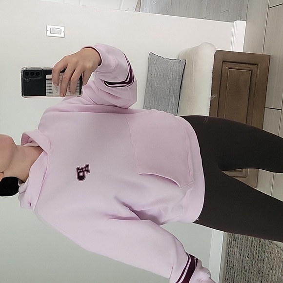 Pink Victoria's Secret hoodies - Picture 3 of 8